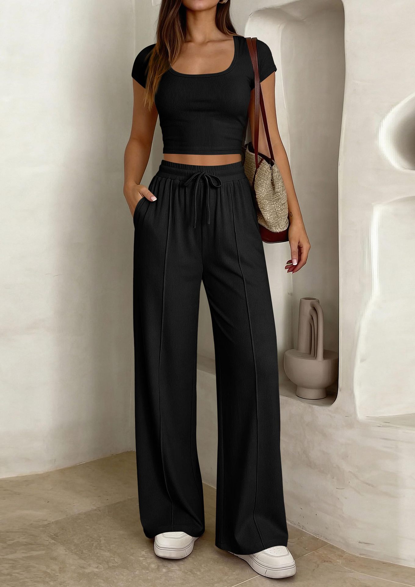 2-piece Short-Sleeve Pants Set with Crop Top
